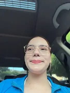 NicoleCut
