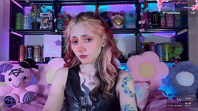 _Devill_Baby webcam