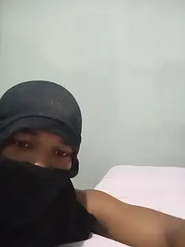 wahh45 live cam on StripChat