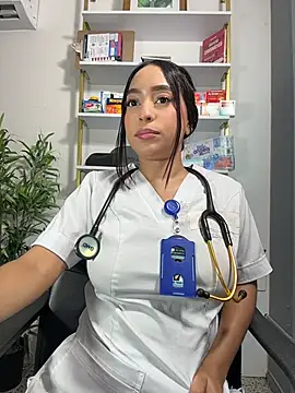 MiaCamille_ webcam