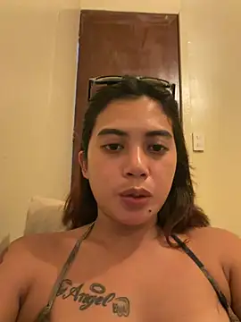 yourfcker_victoria (F young) - Nude in public #pinay #asian#hotmom