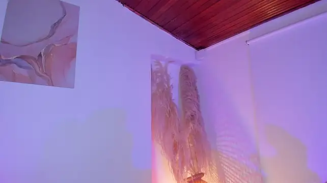 Amelie_Wine webcam