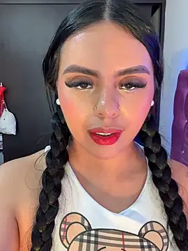 Aylin_Fox webcam