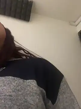 kylievoosx webcam