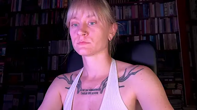 Retro_Marie webcam