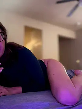 maiseknox (F milf) - TIP MENU, WHEELS & PVT’S ARE OPEN 🔥