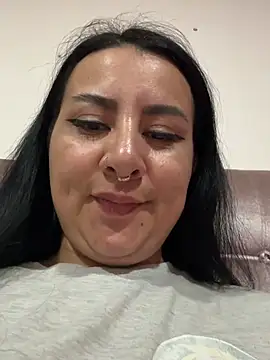 Abril_Luv webcam