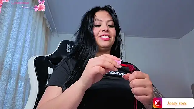 Victoryyy_ live cam on StripChat