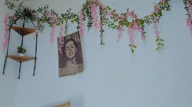MarieTaylor_ webcam
