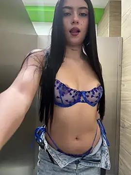lilacnoir (F young) - 😈RUB CLIT UNDER JEANS😈