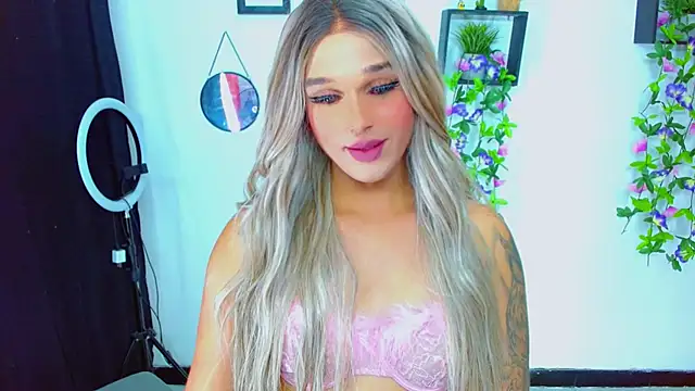 TaylorMon live cam on StripChat