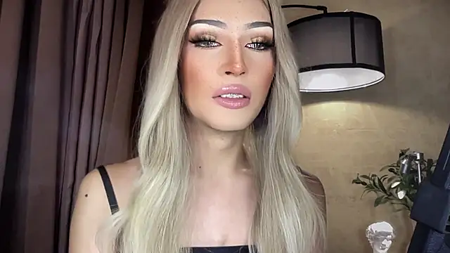 Alicegreenexx live cam on StripChat