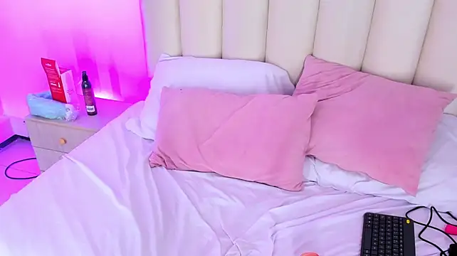 Annaskyy live cam on StripChat