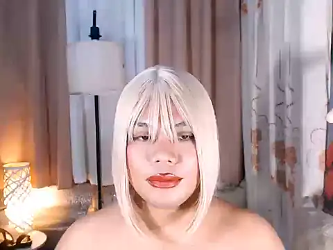 TSbrianaHugeCock webcam