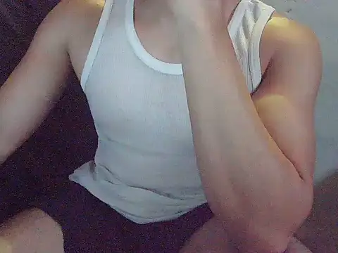 smallcockgrower webcam
