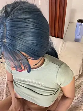 Eva_Feller69