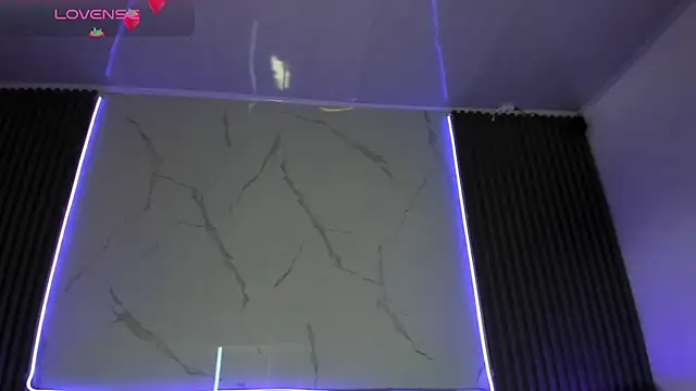 Alanaa_Williams webcam