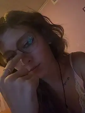 Alina-420