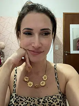 irresistible37 (Ask my age) - 3 dedos cu/3 fingers ass