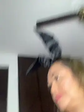 BunnyGlow50 webcam