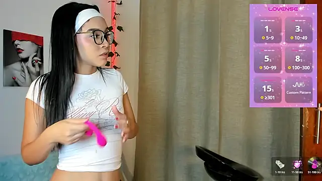 Rebeca_Marchetti webcam