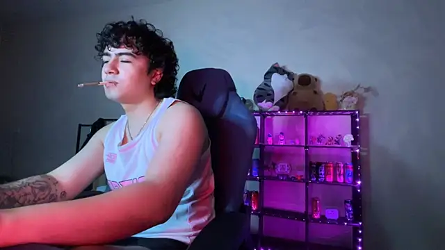 _eligos_ (M twink) - Flash Dick