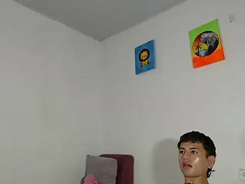 honey_blackx (M twink) - cum show