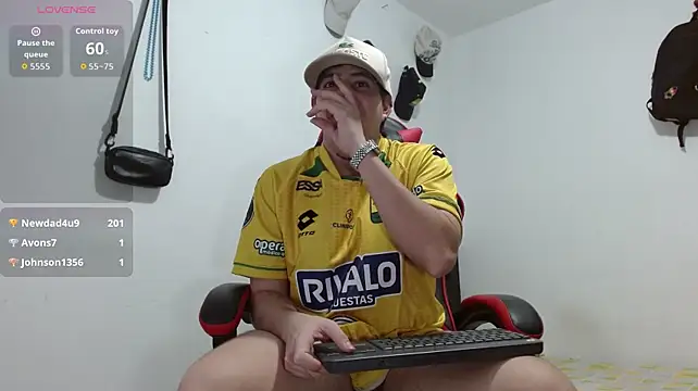 fozil_dvice (M young) - Hot Cum Show