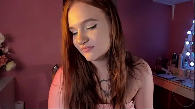 CarolineLovers webcam