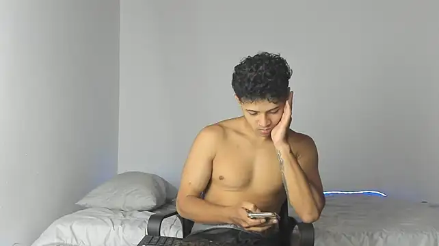 _Alex_Colton webcam