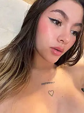 Your_Honeey webcam
