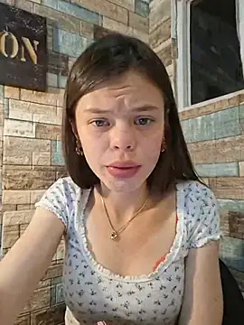 _Isabella-7 webcam