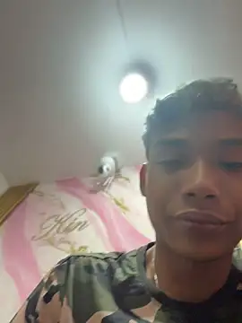 alejo_cute webcam