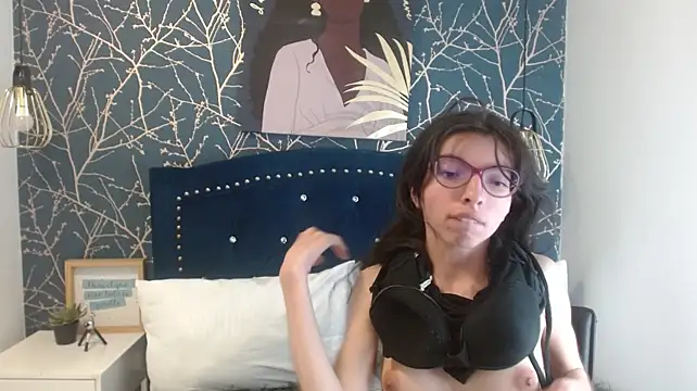Allyshon_ live cam on StripChat