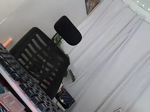 hot_gold69 webcam