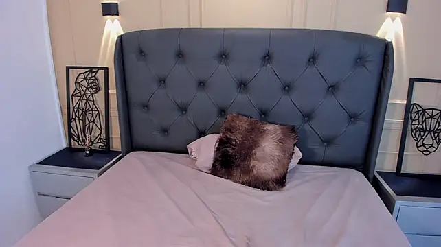 angelinemore webcam