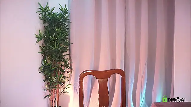 dam0n_fr0st 🎹 free cam