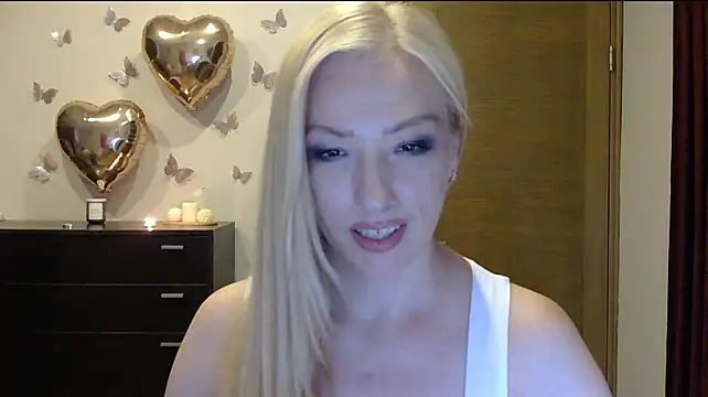 Wild_Silk_Desire 🔵 online webcam
