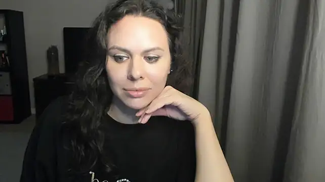 MollyCheiz webcam