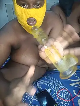 SWEET_JUICY_TOTO webcam