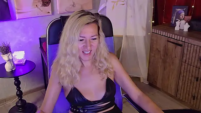 DonnaSmitth 🍳 free live chat