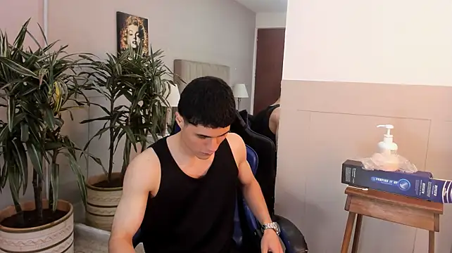 roan_birkin live cam on StripChat