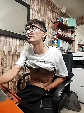 jhosuamoore live cam on StripChat