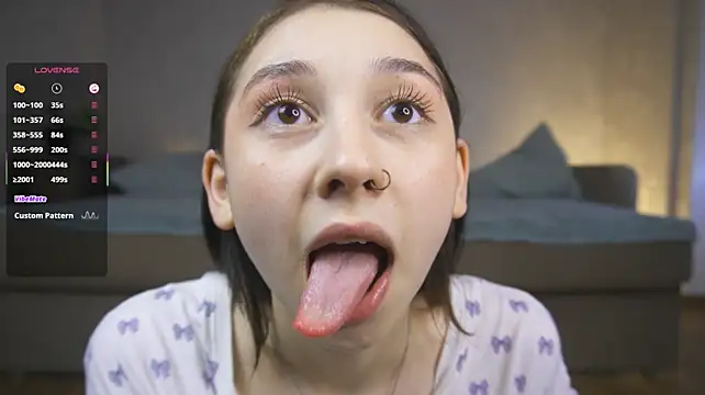Sssonya 👺 online sex chat