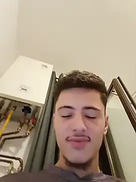 denysio89 (M twink) - 🥵🥴SHOW NAKED AND CUM 😜🤫 TICKET😋🥴