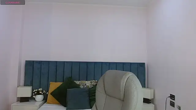 april_bunnyy webcam