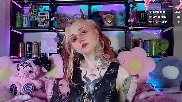 _Devill_Baby webcam