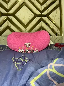 lovelygirlEva webcam