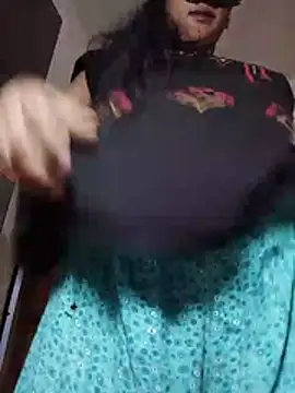 Sweetie_250 webcam
