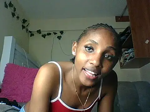 Velvet_peach webcam